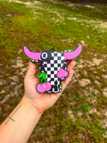 Checkered Bull - Pink Saddle